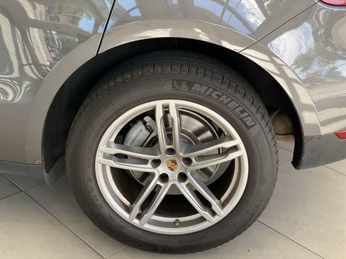 Used 2016 Porsche Macan S AWD/4WD image 11