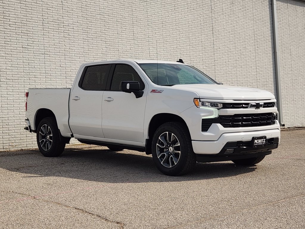 New 2026 Chevrolet Silverado 1500 RST AWD/4WD image 2