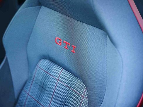 New 2026 Volkswagen GTI S image 34