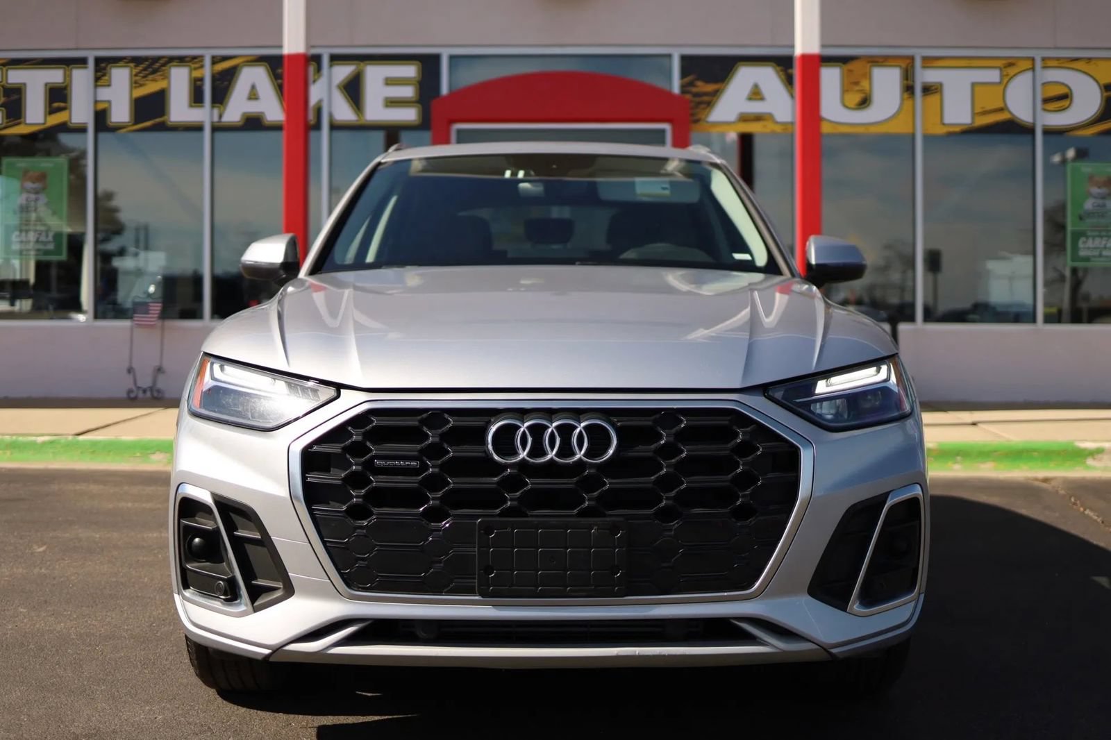 Used 2023 Audi Q5 2.0T Premium AWD/4WD image 2