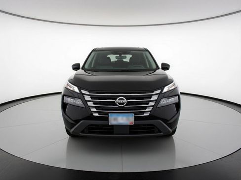 Used 2025 Nissan Rogue SV AWD/4WD image 2