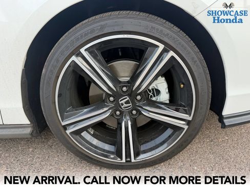 Used 2025 Honda Accord Sport image 7