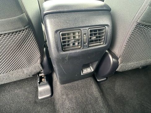 Used 2024 Toyota 4Runner SR5 AWD/4WD image 12