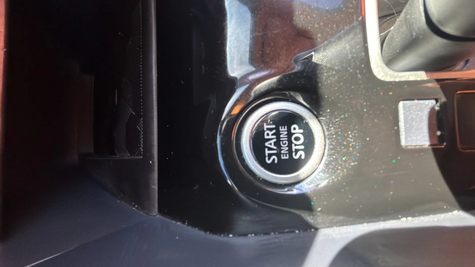 Used 2024 Nissan Versa SV FWD image 19