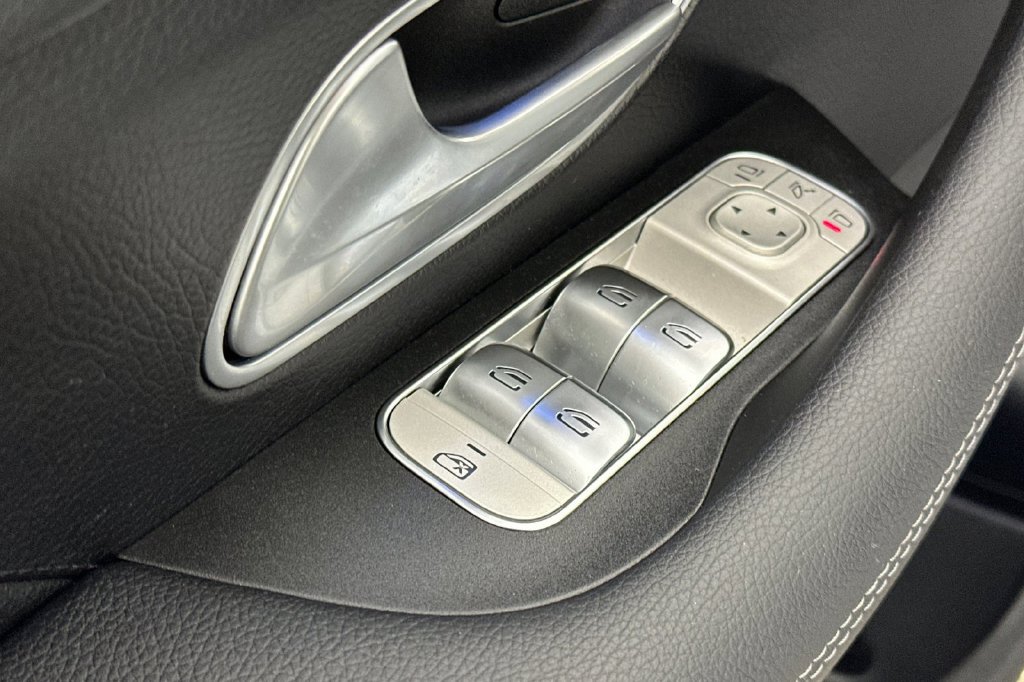 Certified 2025 Mercedes-Benz GLE 450 4MATIC image 14