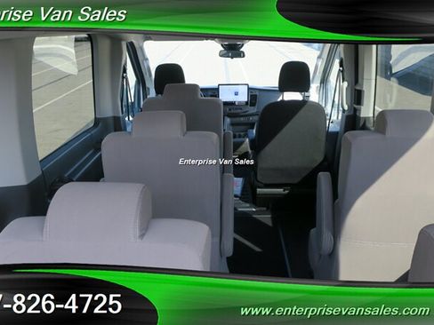 Used 2022 Ford Transit 350 XLT RWD image 13
