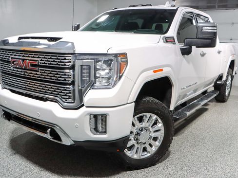 Used 2023 GMC Sierra 2500 Denali w/ Denali Ultimate Package image 34