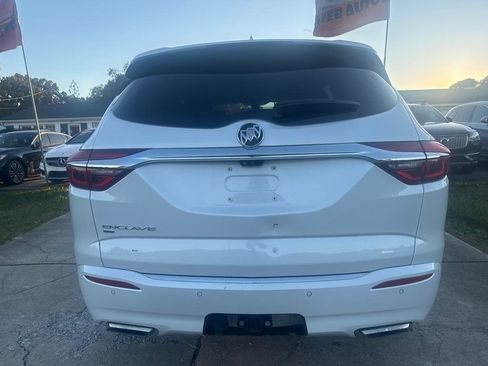 Used 2020 Buick Enclave Avenir w/ Avenir Technology Package image 9