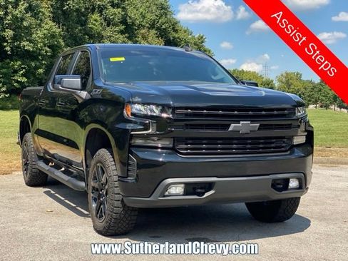 Used 2021 Chevrolet Silverado 1500 LT Trail Boss w/ LPO, Dark Essentials Package AWD/4WD image 9