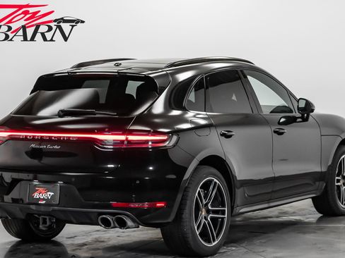 Used 2020 Porsche Macan Turbo image 5