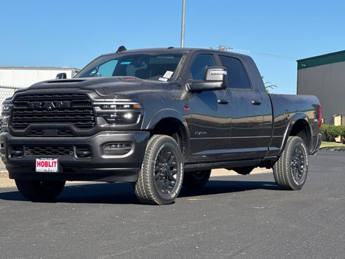 New 2026 RAM 2500 Limited AWD/4WD image 7