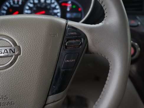 Used 2017 Nissan Quest SV FWD image 26
