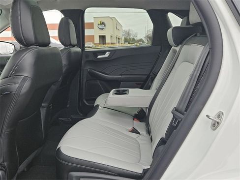 New 2026 Ford Escape SE w/ PHEV Premium Package image 12