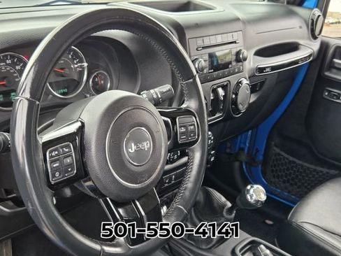 Used 2014 Jeep Wrangler Unlimited Sahara image 10