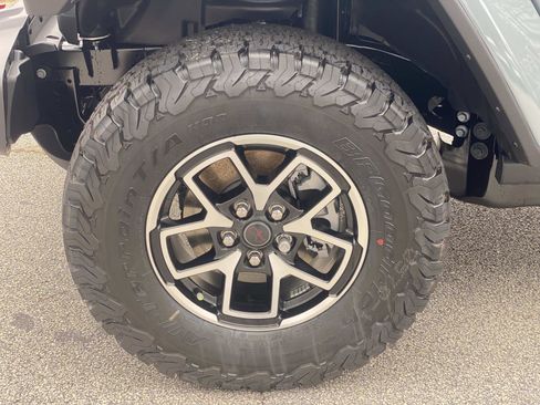 New 2026 Jeep Wrangler Rubicon image 6