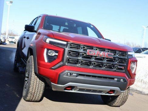 New 2025 GMC Canyon AT4 w/ Nightfall Edition image 5