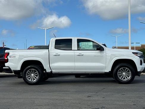 New 2026 Chevrolet Colorado LT w/ Advanced Trailering Package AWD/4WD image 3