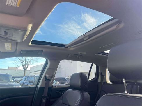 Used 2020 GMC Acadia SLT image 21