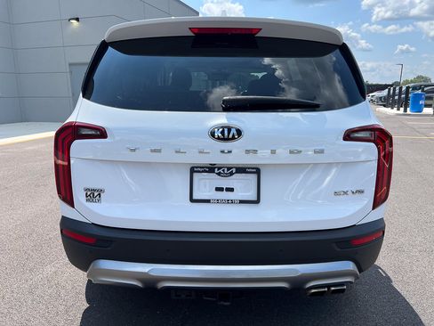 Used 2021 Kia Telluride EX w/ EX Premium Package AWD/4WD image 4