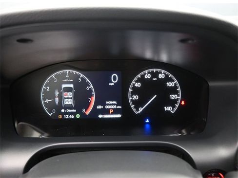 New 2026 Honda HR-V LX image 32