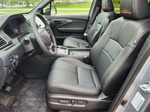 Used 2023 Honda Passport TrailSport image 21