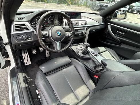 Used 2019 BMW 440i Coupe w/ M Sport Package RWD image 15