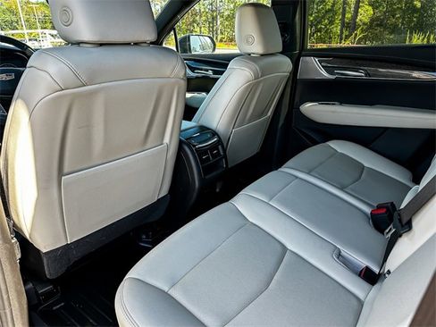 Used 2022 Cadillac XT5 Sportv w/ Technology Package image 27