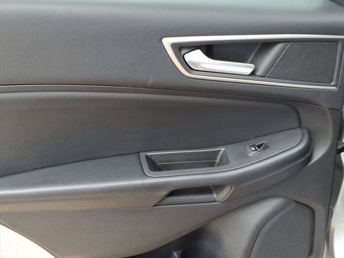 Used 2022 Ford Edge SEL AWD/4WD image 10