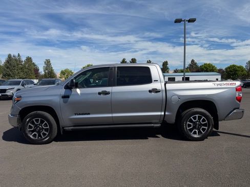 Used 2019 Toyota Tundra SR5 w/ TRD Off Road Package AWD/4WD image 5