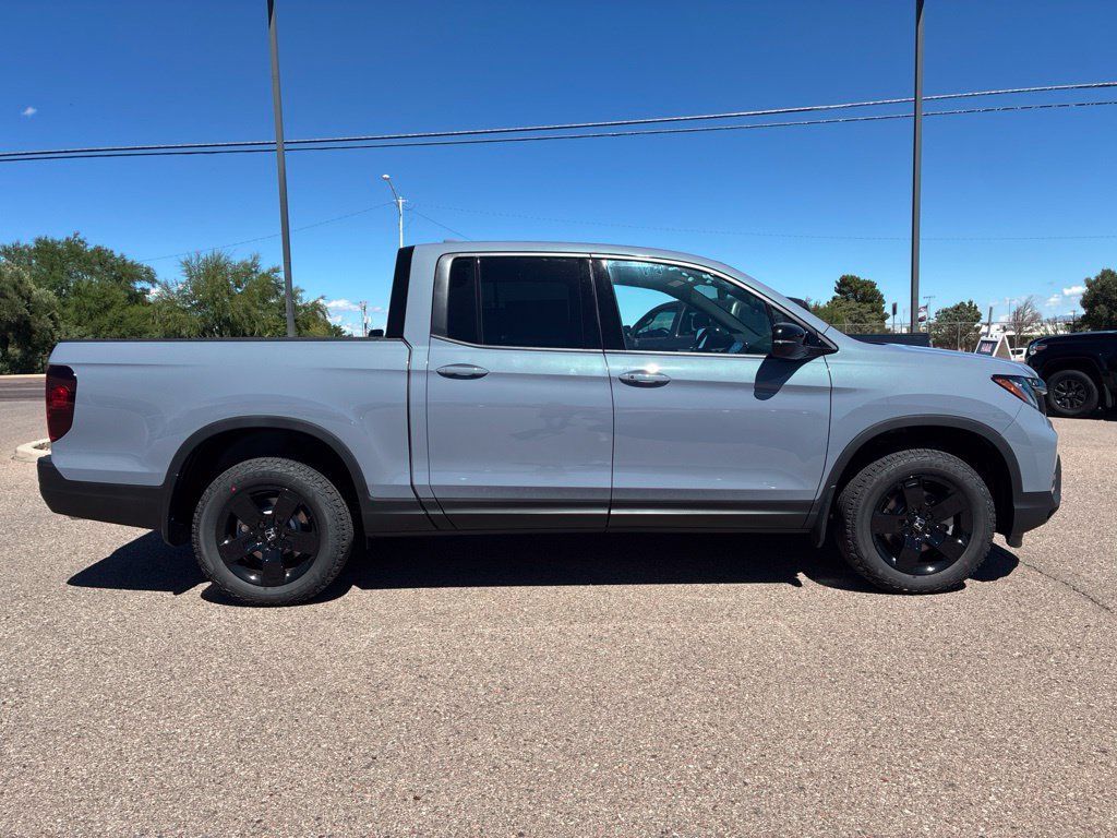 New 2026 Honda Ridgeline Black Edition image 6