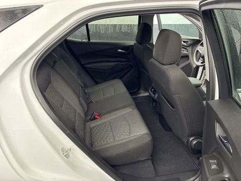 Used 2020 Chevrolet Equinox LT image 14