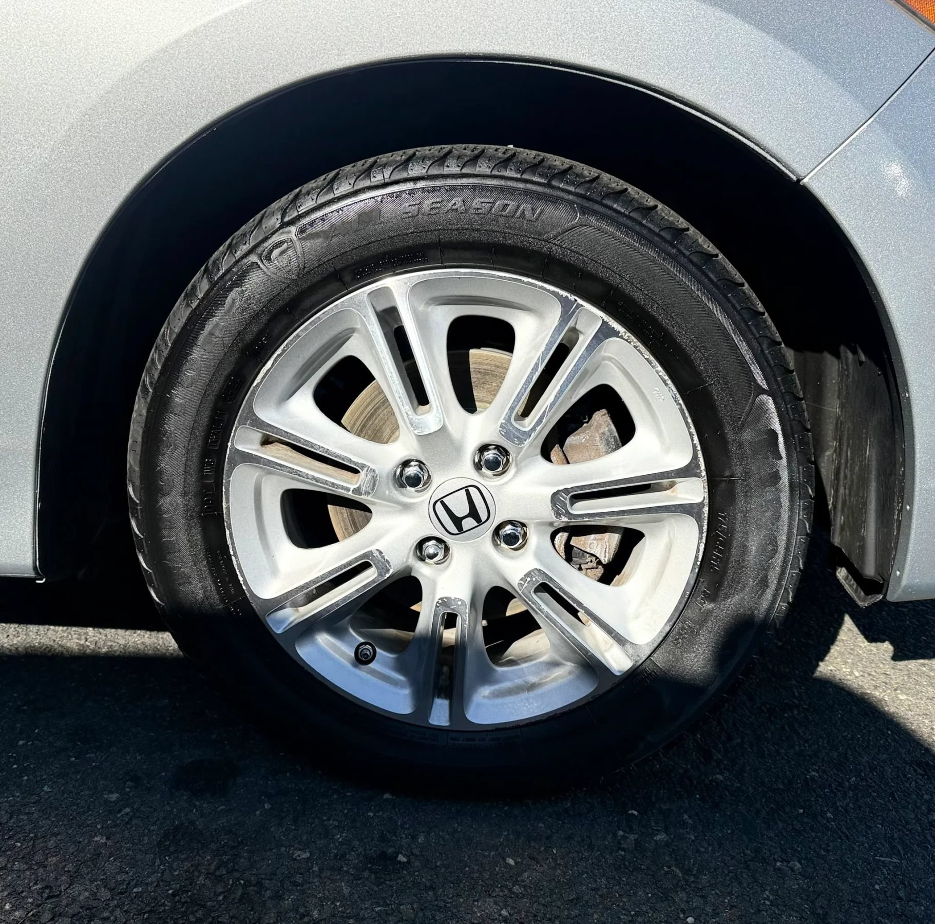 Used 2010 Honda Insight EX image 38
