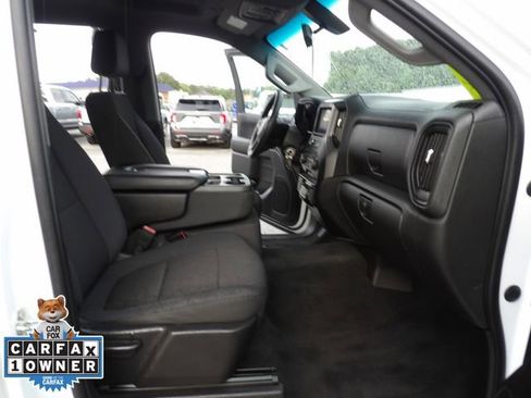 Used 2020 Chevrolet Silverado 1500 Custom w/ Custom Value Package RWD image 33