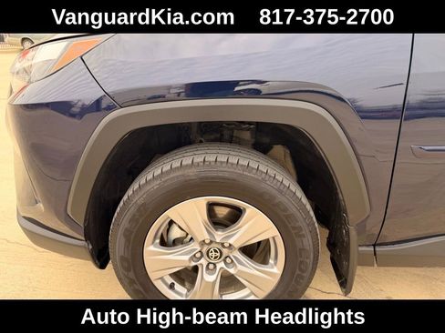 Used 2024 Toyota RAV4 XLE w/ Convenience Package image 8