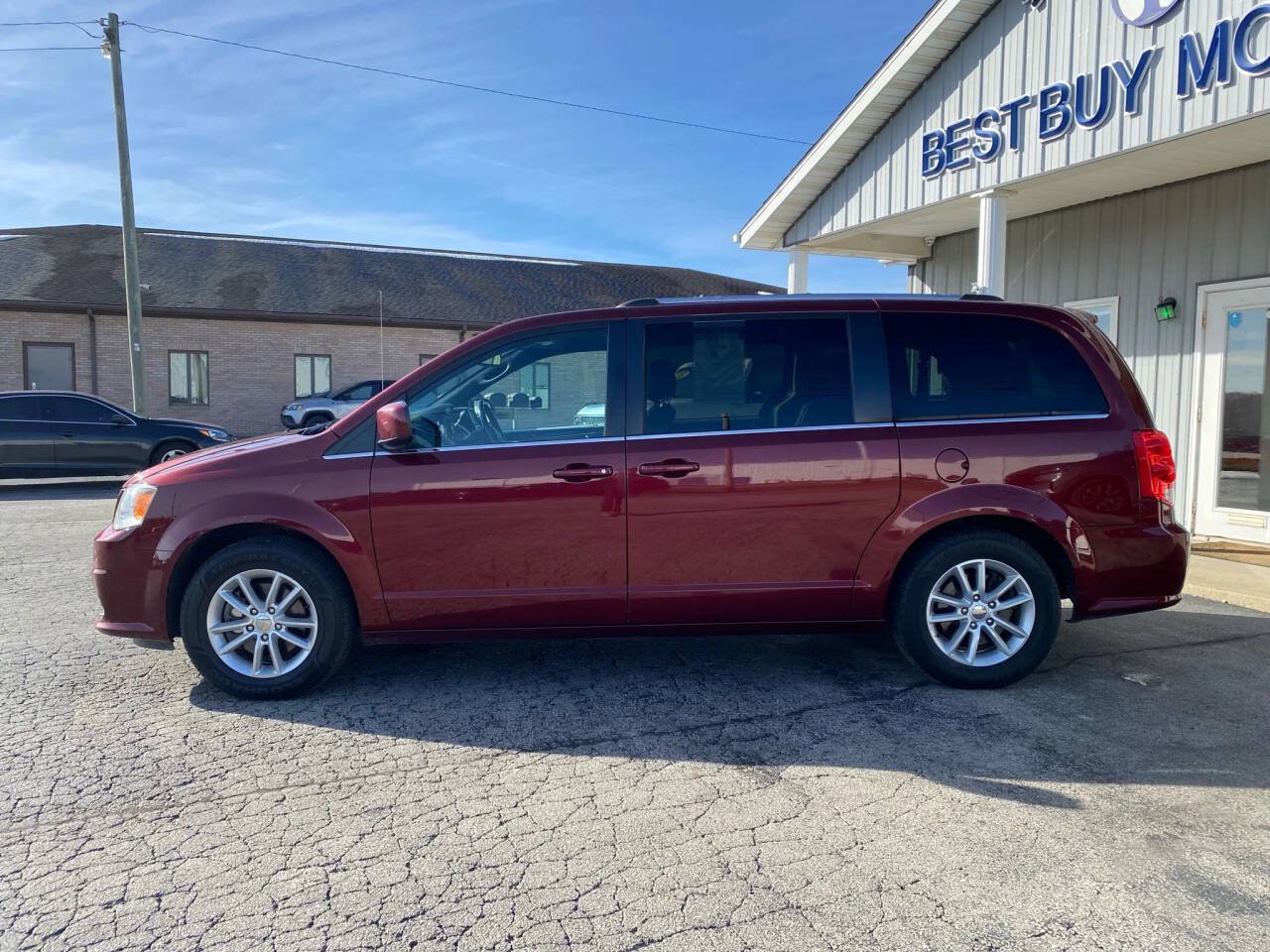 Used 2020 Dodge Grand Caravan SXT FWD image 4