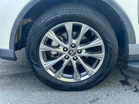 Used 2016 Toyota RAV4 Limited w/ Advanced Technology Package AWD/4WD image 32