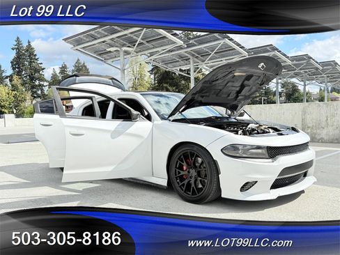Used 2019 Dodge Charger Scat Pack w/ Plus Group image 33