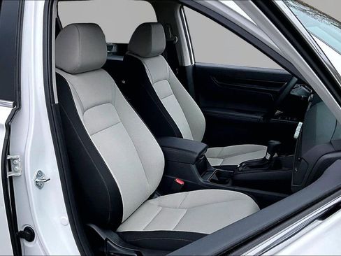 Used 2025 Honda CR-V EX image 22