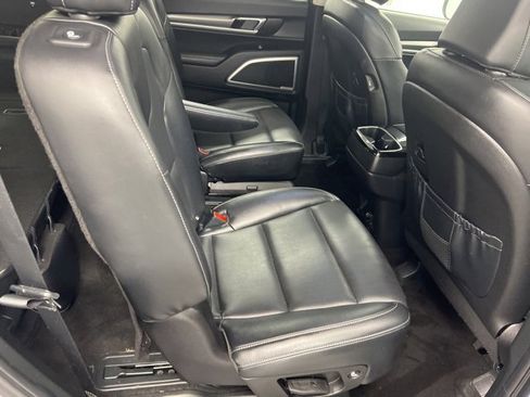 Used 2022 Kia Telluride S image 22