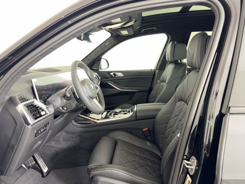 New 2026 BMW X7 xDrive40i image 5