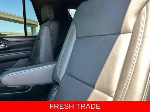 Used 2022 Chevrolet Tahoe Z71 w/ Z71 Off-Road Package AWD/4WD image 40