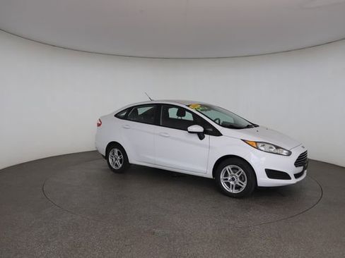 Used 2019 Ford Fiesta SE FWD image 26