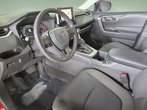 Certified 2025 Toyota RAV4 LE image 20