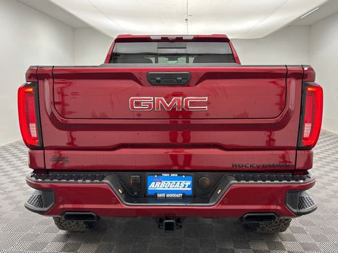 New 2025 GMC Sierra 1500 AT4 w/ AT4 Premium Package image 10