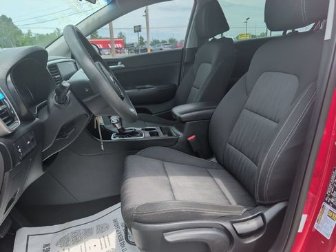 Used 2020 Kia Sportage LX FWD image 8