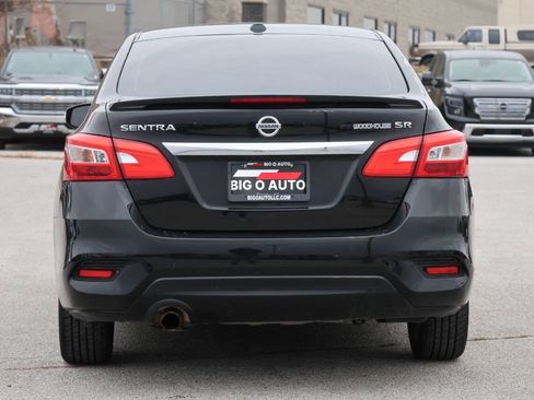 Used 2018 Nissan Sentra SR image 10
