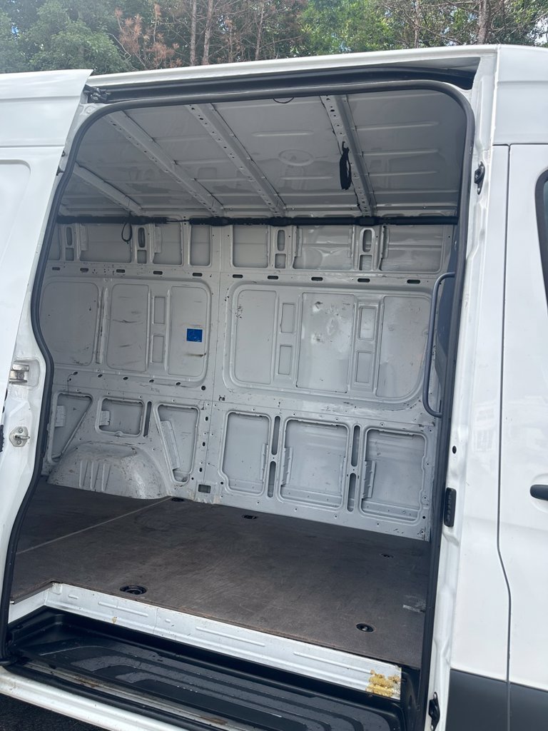 Used 2023 Mercedes-Benz Sprinter 2500 w/ Acoustic Package image 22