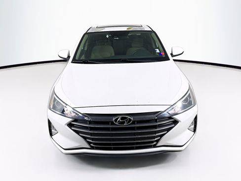 Used 2020 Hyundai Elantra Value Edition image 3