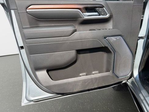 New 2026 GMC Sierra 2500 Denali w/ Denali Reserve Package image 17