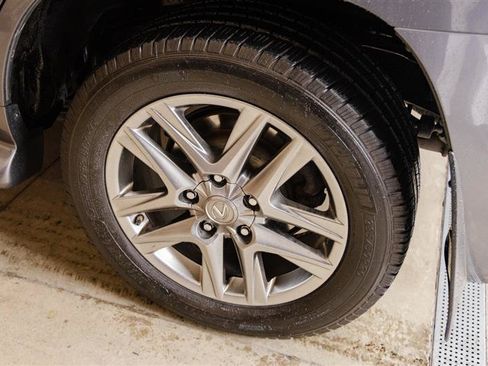 Used 2015 Lexus LX 570 4WD w/ Luxury Package image 43